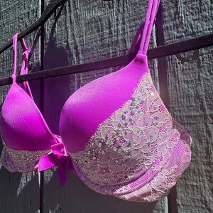 Very Sexy Limited Edition Swarvoski Crystal Bra